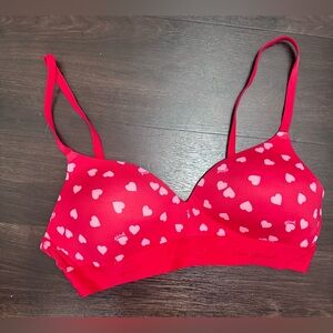 Size 38B Wireless Pink Heart Women's T-Shirt Bra